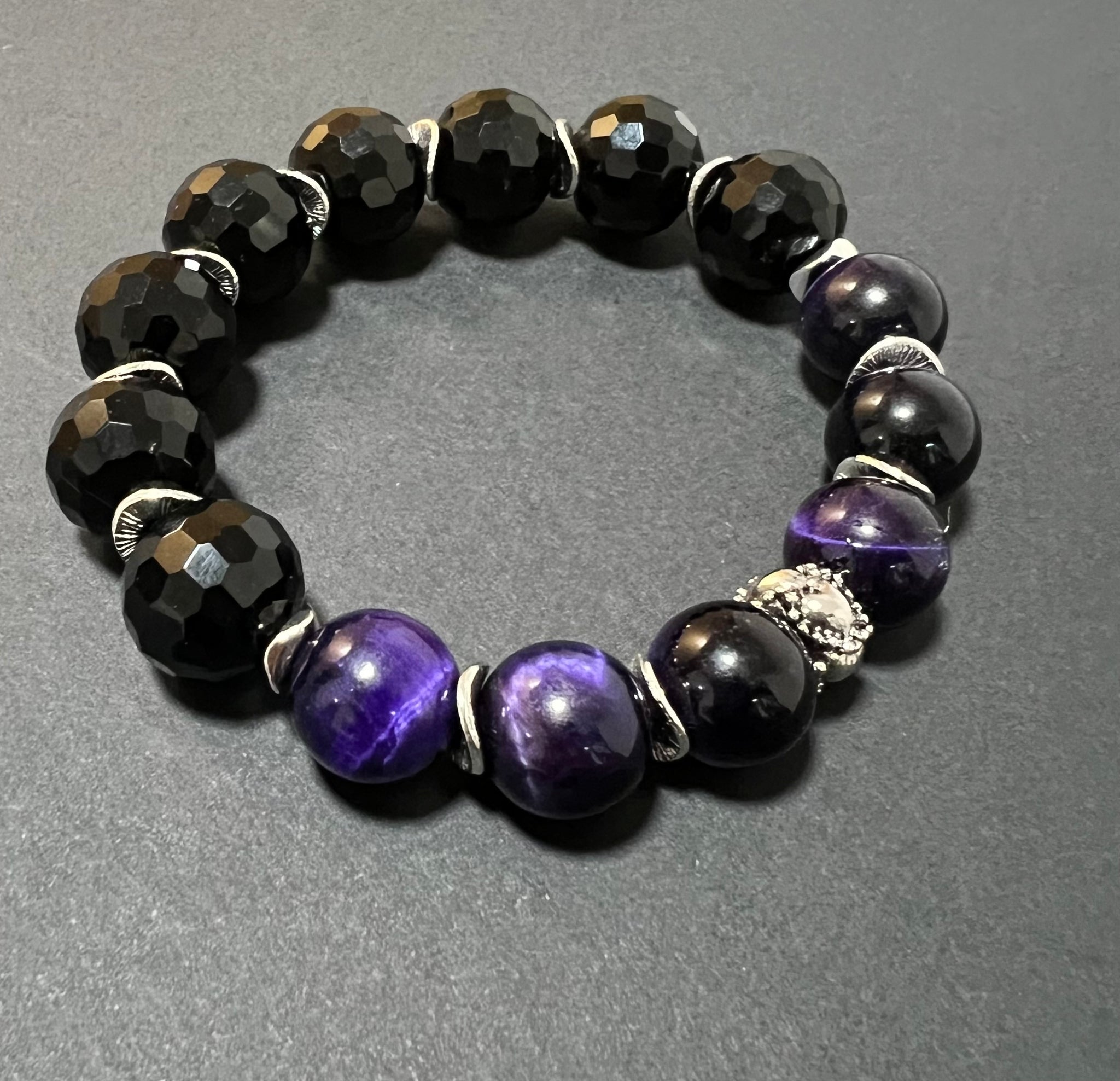 Black Agate - Lava & Gemstone Diffuser Bracelet – Aquablue